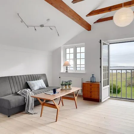 Thorge - 75m To The Fjord By Interhome