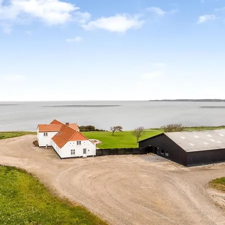 Thorge - 75m To The Fjord By Interhome Struer